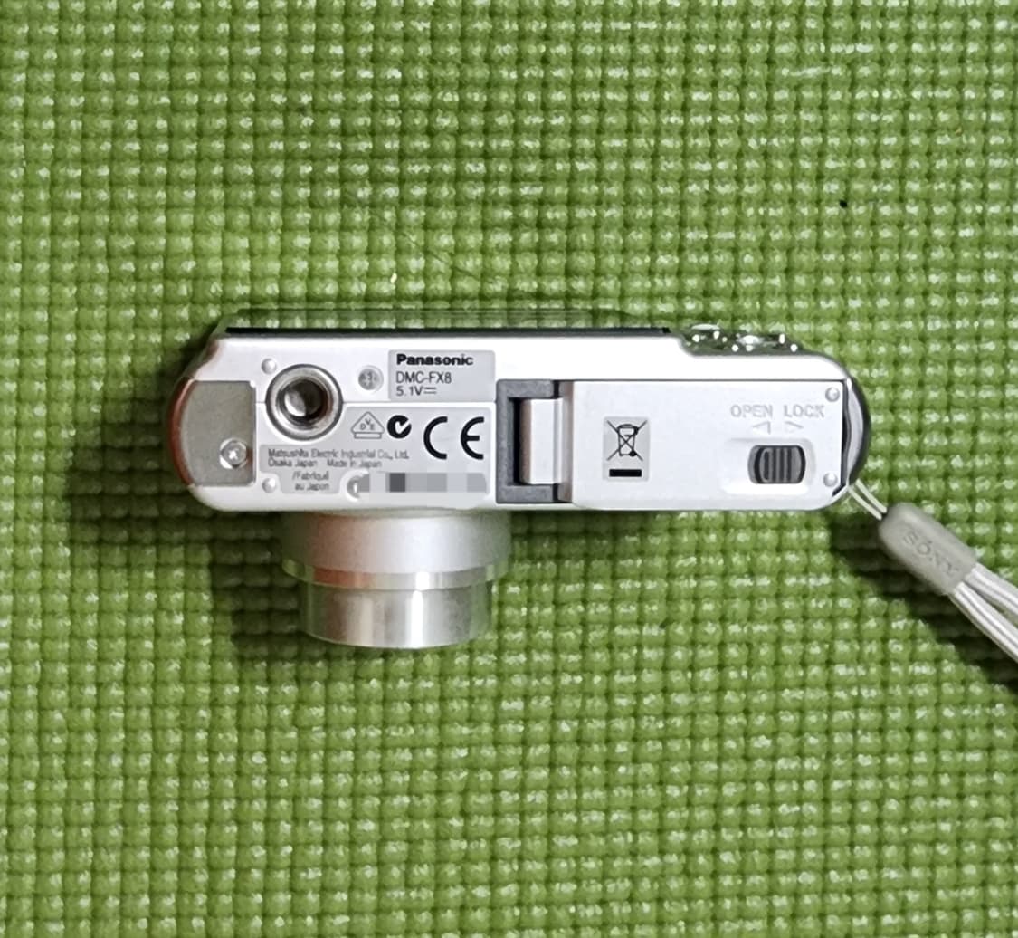 파나소닉 루믹스 디지털 카메라 dmc-fx8 팝니다. 상품이미지5