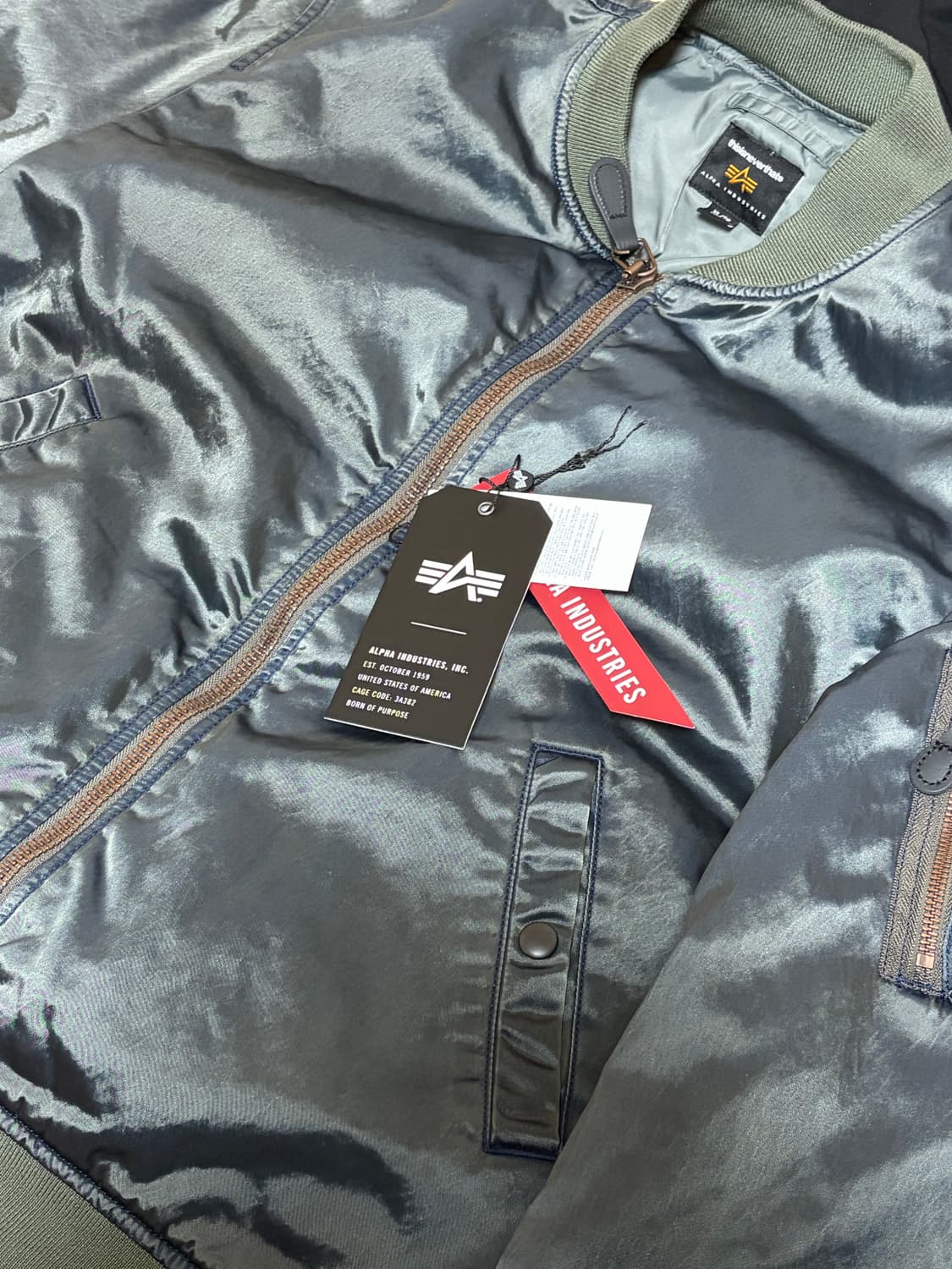 디네댓 알파인더스트리 ma-1 판매합니다. 상품이미지2