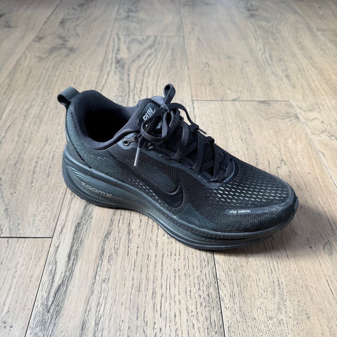 나이키 줌 보메로 18 / 올블랙 / 265 / 박풀 상품이미지6