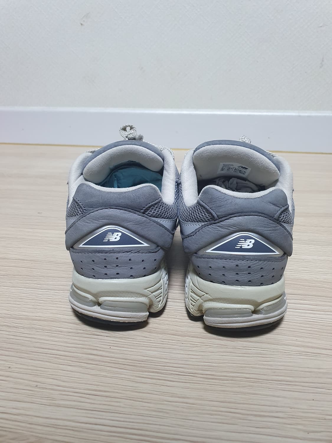뉴발란스 2002R 그레이 운동화 250 상품이미지5