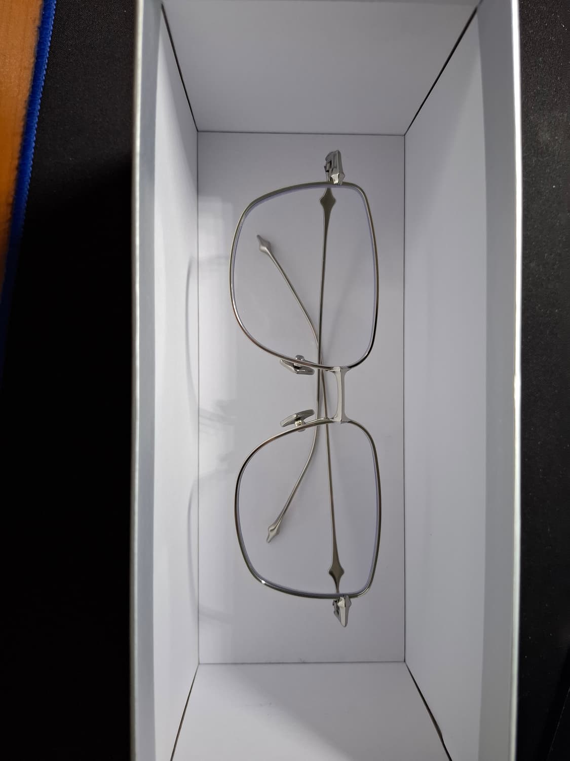 젠틀몬스터 안경 팝니다 상품이미지1