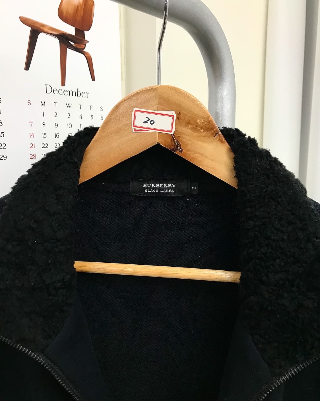 버버리 로고 집업 자켓 상품이미지2