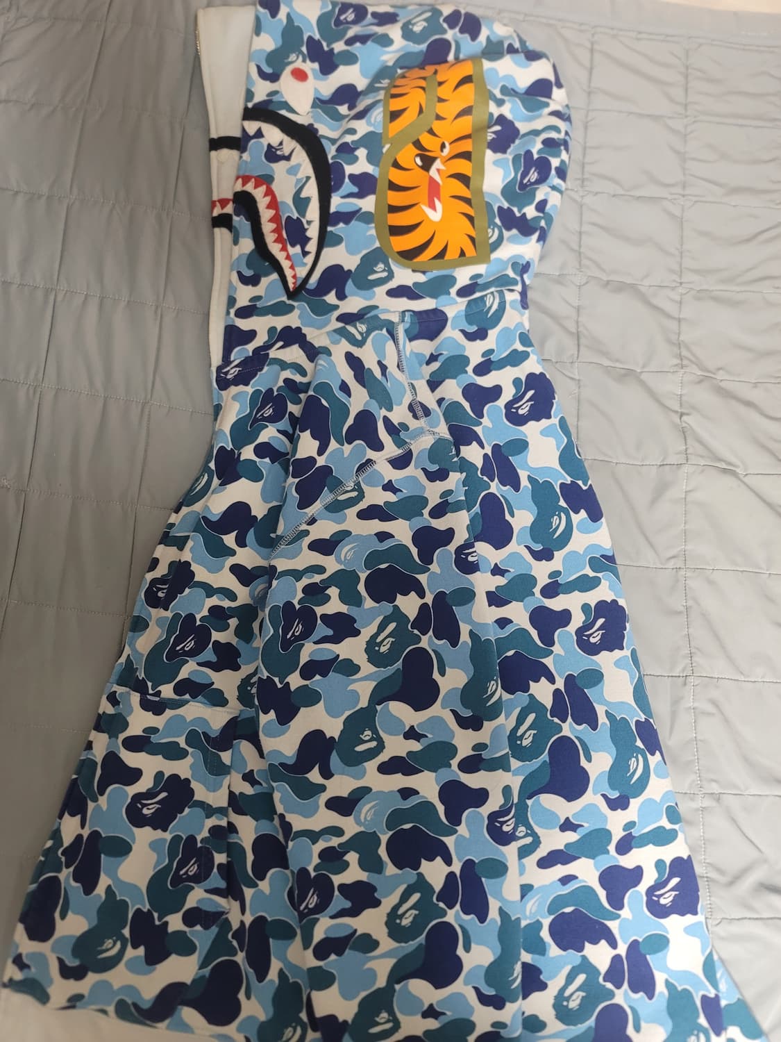 베이프 ABC 카모 샤크 더블후드 라이트 블루 급처ㅜ 상품이미지3