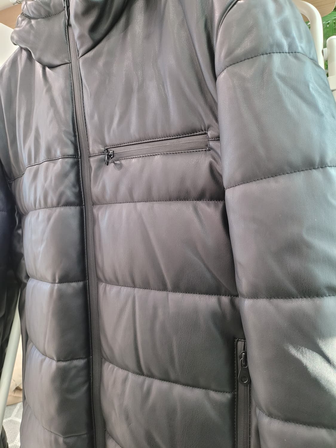 새상품 xl 자라 ZARA 가죽 후드 패딩 상품이미지3