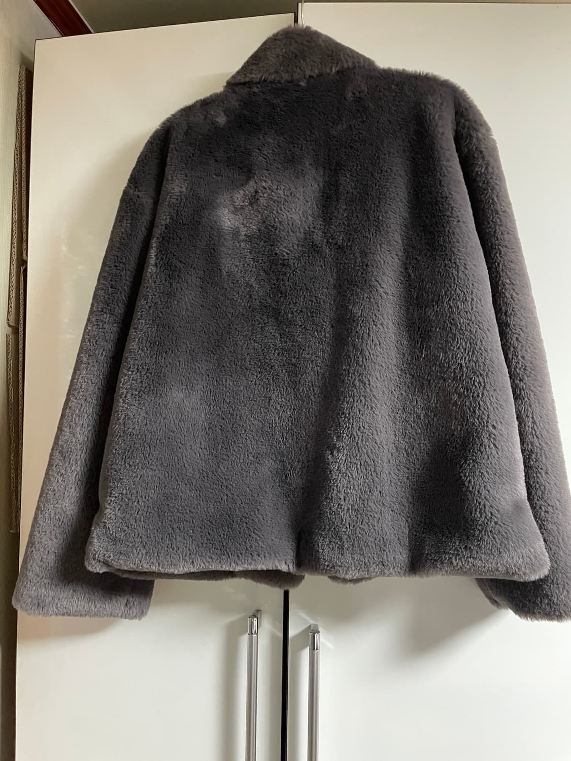 스파오 페이크 퍼자켓 그레이 상품이미지2