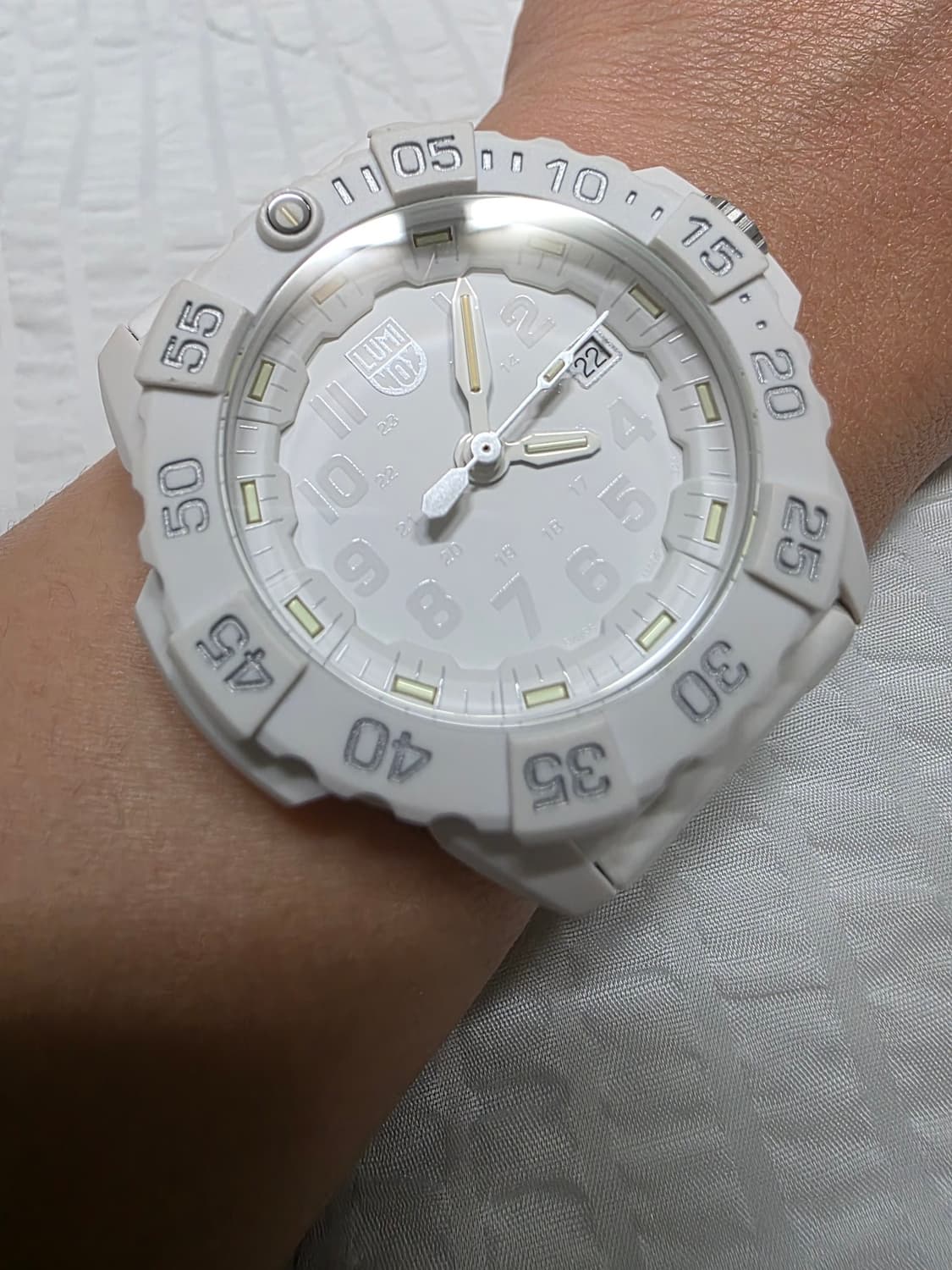 루미녹스 올제치 화이트 쿼츠 시계 LUMINOX watch 상품이미지1