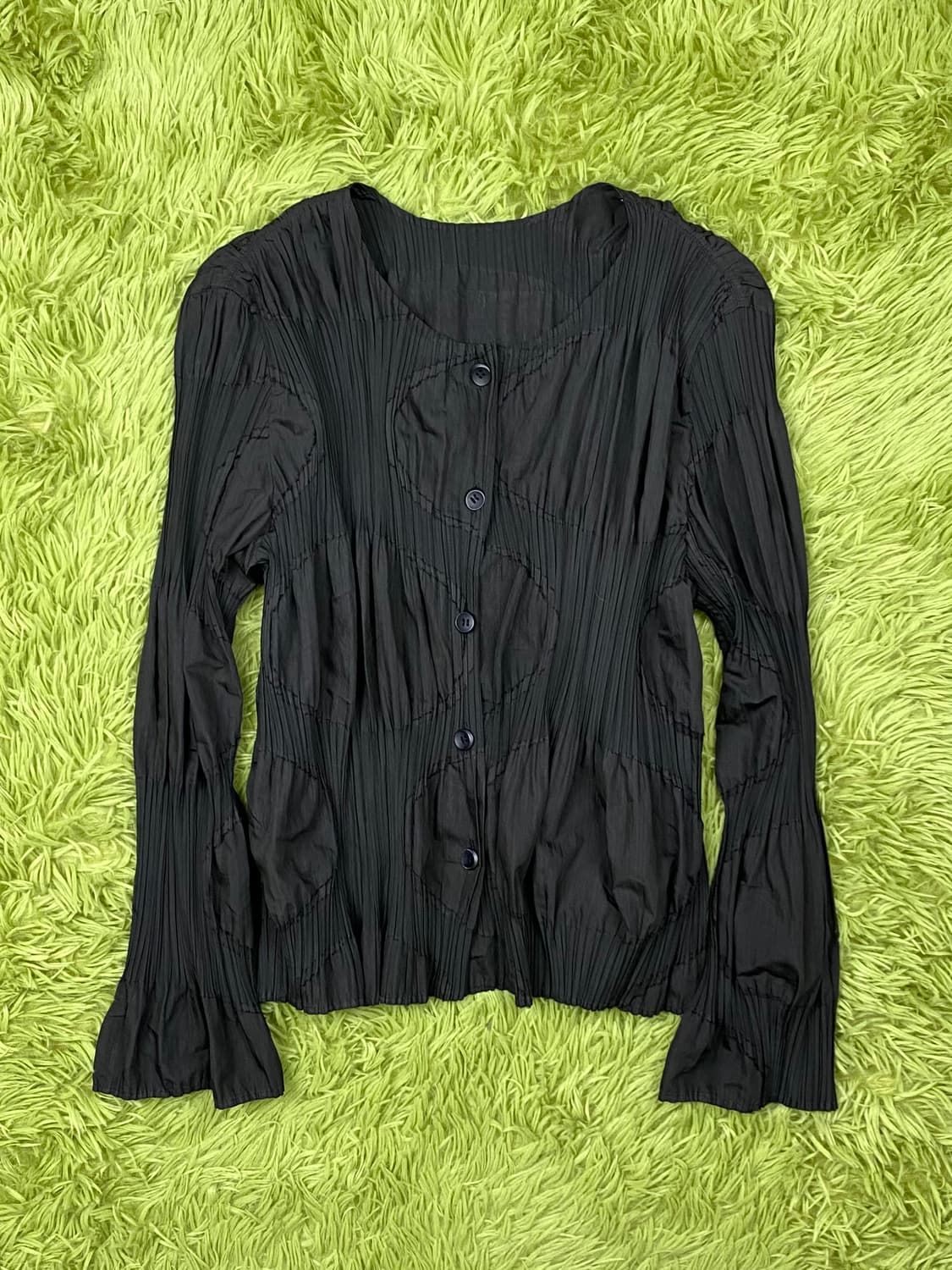 이세이 미야케 FETE 도트 스팟 플리츠 블라우스 상품이미지2