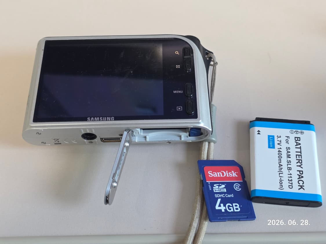 삼성 블루 NV100HD 빈티지 디지털카메라 상품이미지8