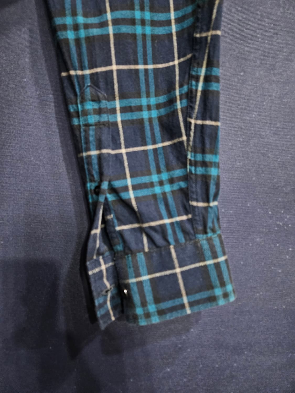 버버리 스트라이프 체크 남성 95 긴팔셔츠  상품이미지5