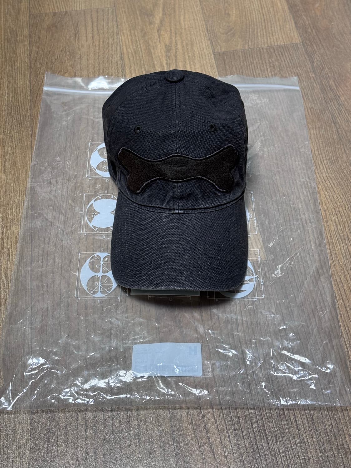 해칭룸 본 캡 차콜 브라운 상품이미지1