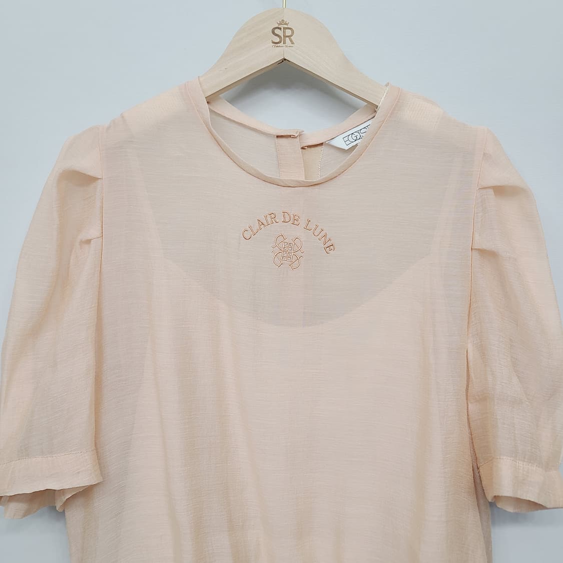 에고이스트 퍼프 소매 크롭 블라우스 (66) 상품이미지3