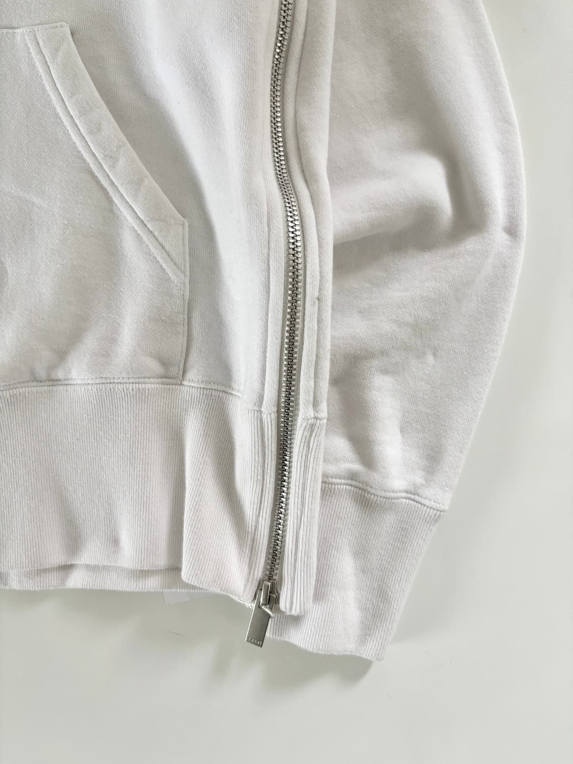 Sacai 사카이 화이트 스프링/윈터 사이드 지퍼 후드티 상품이미지3