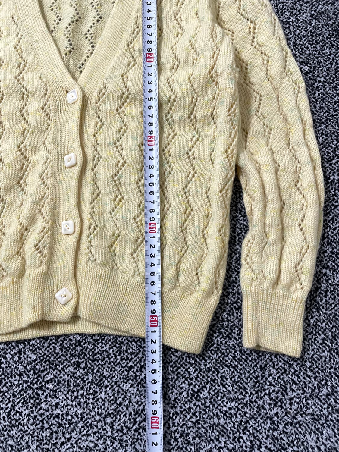 vinteちきゅ. 네모단추 폼폼푸린 노란색 니트 스웨터 가디건  상품이미지5