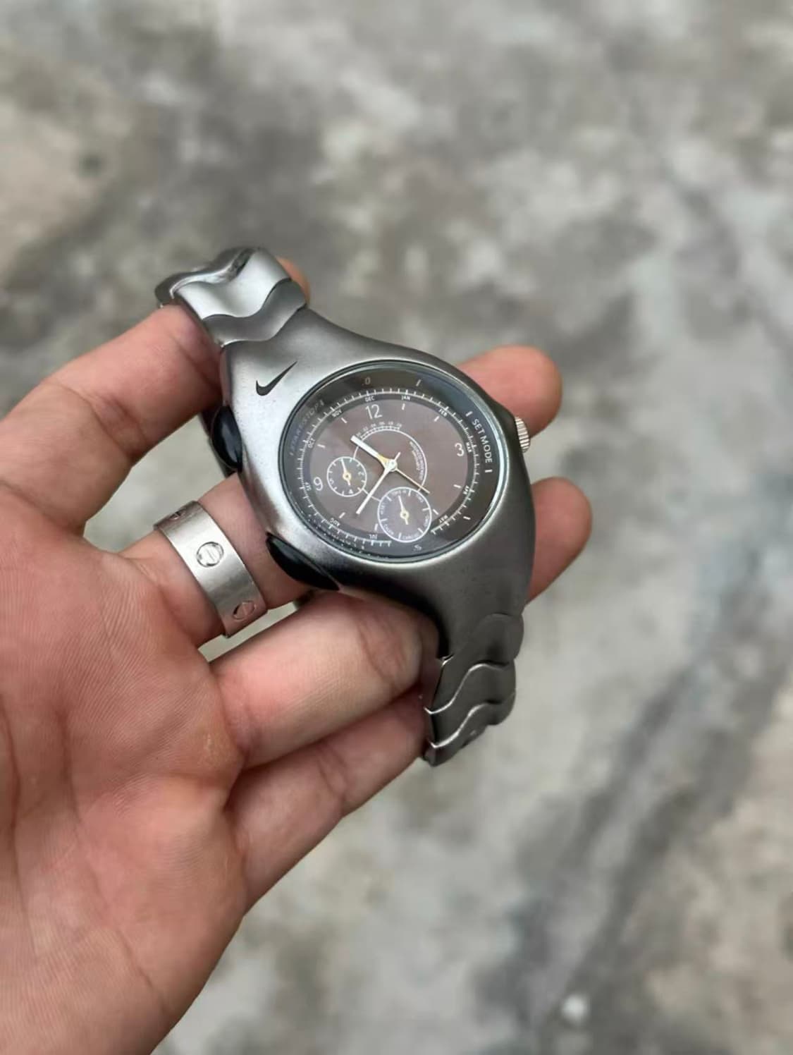 나이키 시계 트라이액스 상품이미지1