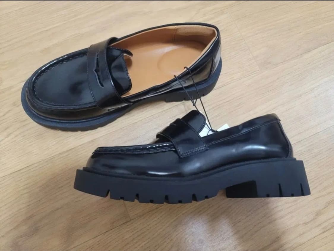 유니클로c 컴필터치 로퍼 새상품(발 사이즈 230까지 가능) 상품이미지2