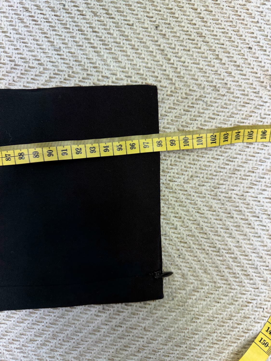 정품) 프라다 여성 블랙 슬랙스 지퍼 디테일 바지 38(23) 상품이미지9