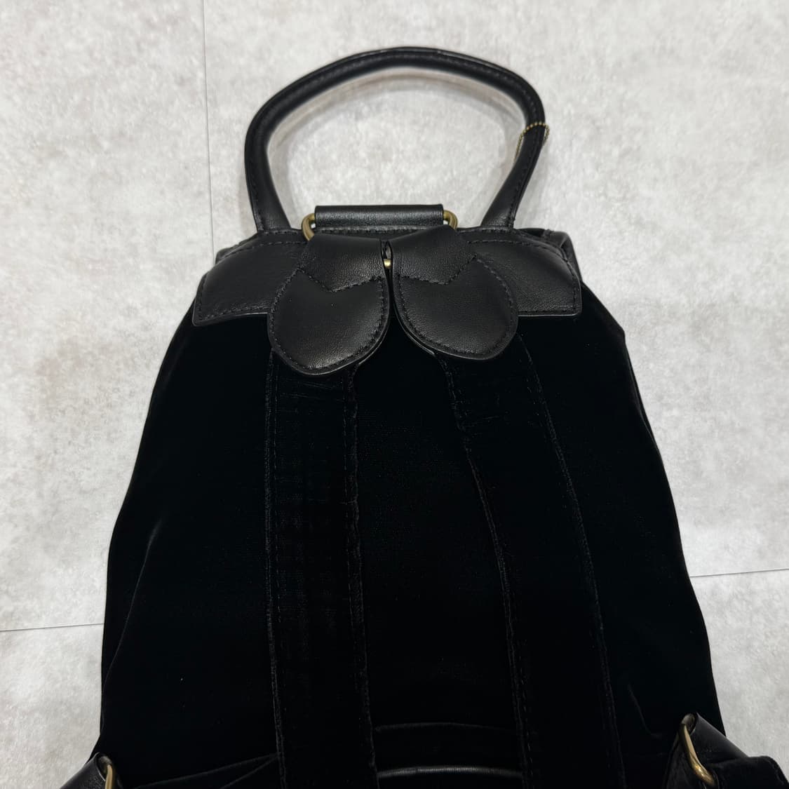 더바넷 벨벳 백팩 상품이미지7