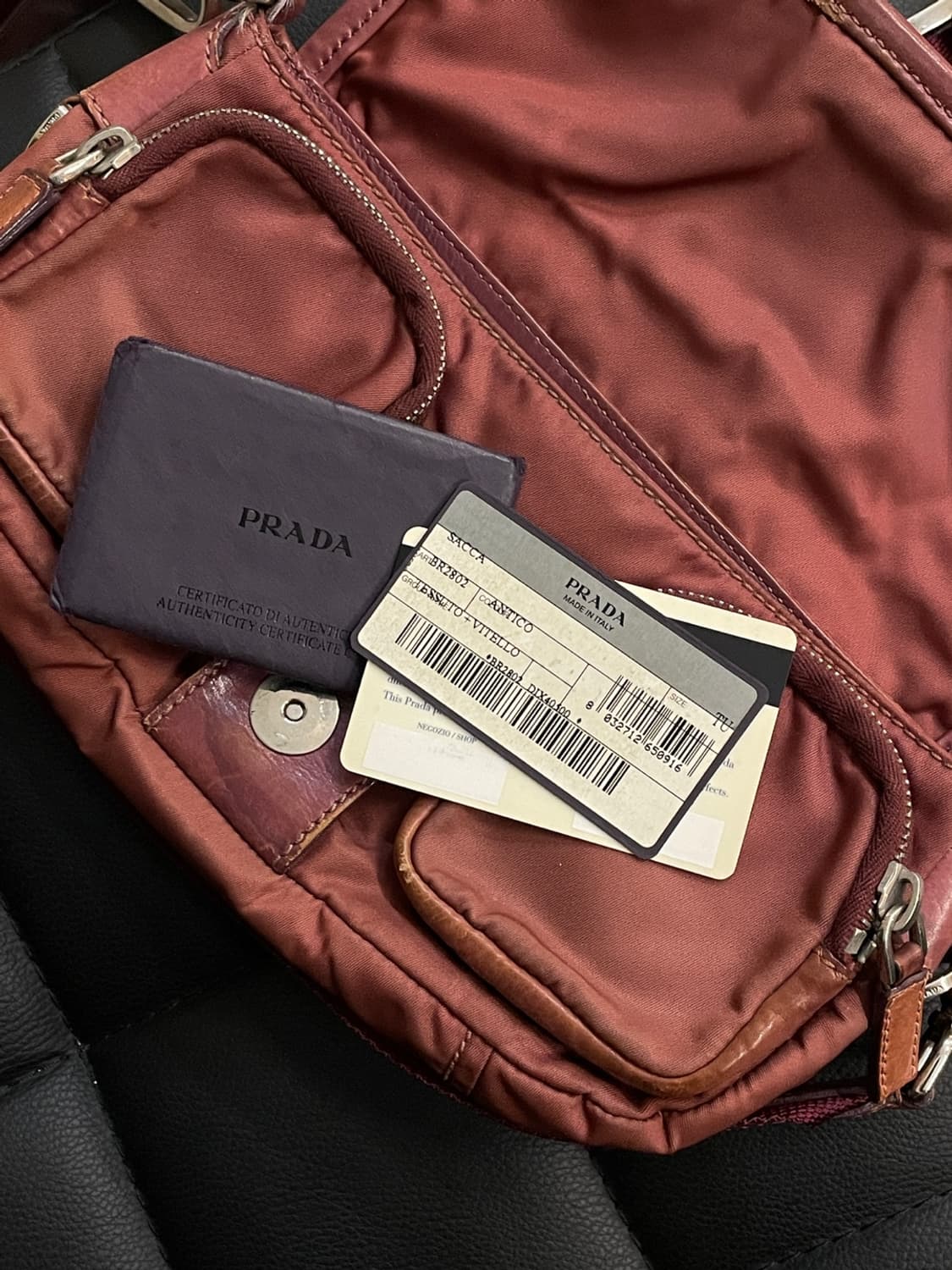 프라다 테수토 삼각 로고 숄더 백 상품이미지8