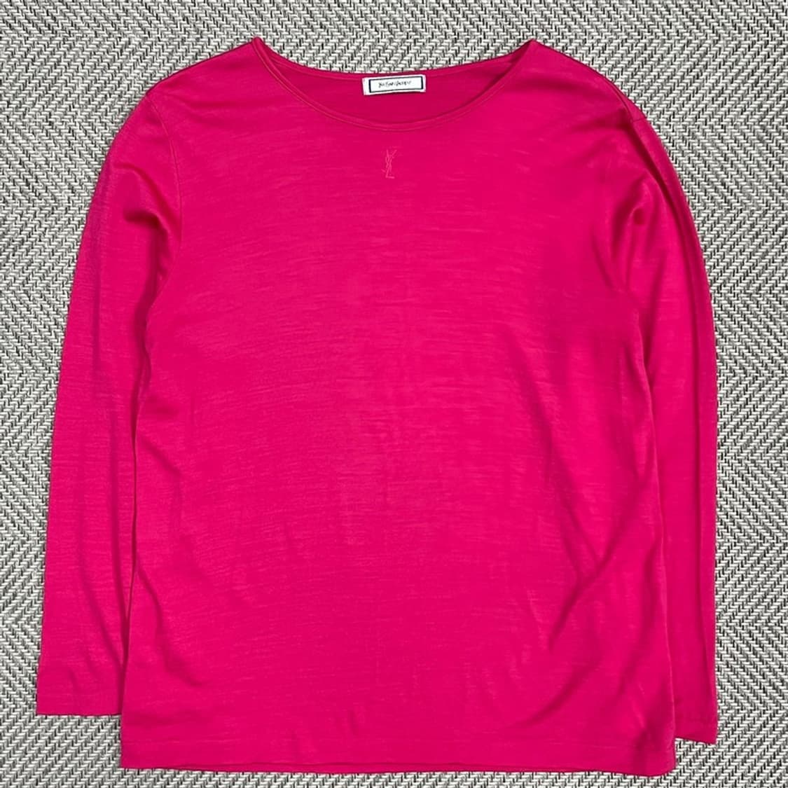 생로랑 로고 롱슬리브 v0845 상품이미지1