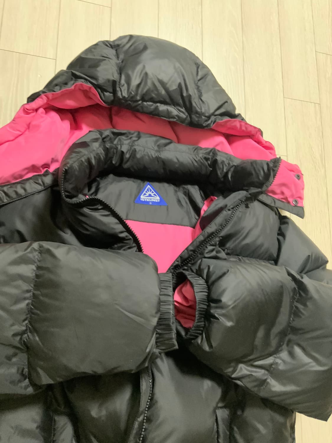 이스트쿤스트 패딩 M 상품이미지4