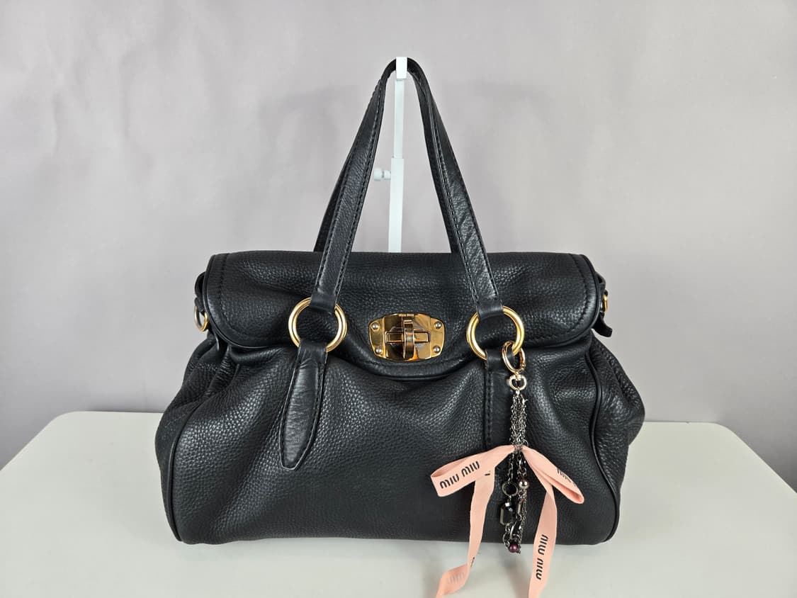 miumiu 미우미우 가죽 사첼백 토트백 가방 정품 블랙 상품이미지1