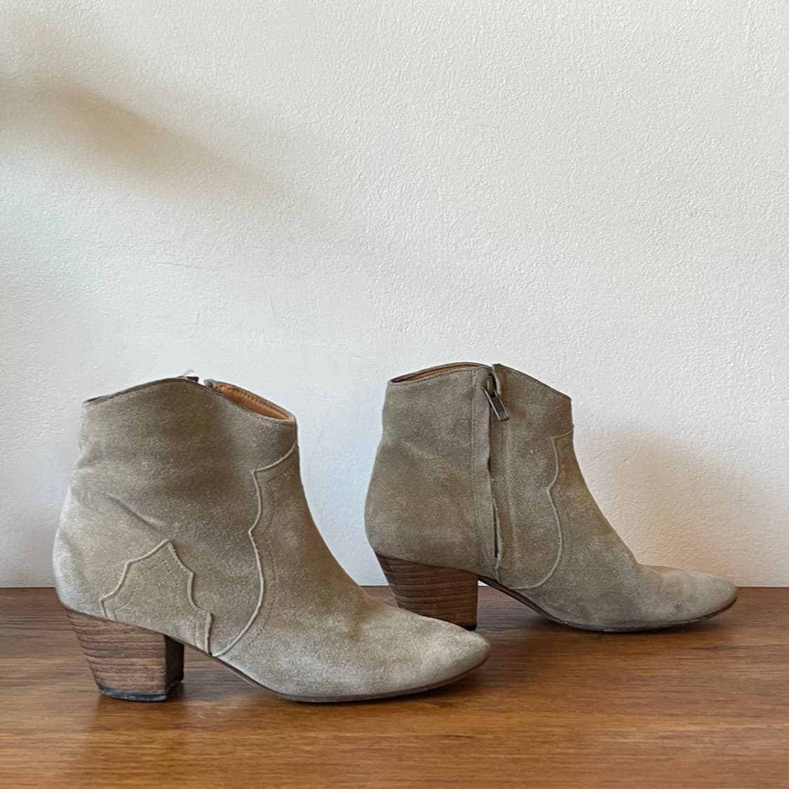 Isabel Marant Dicker Suede Boots  상품이미지5