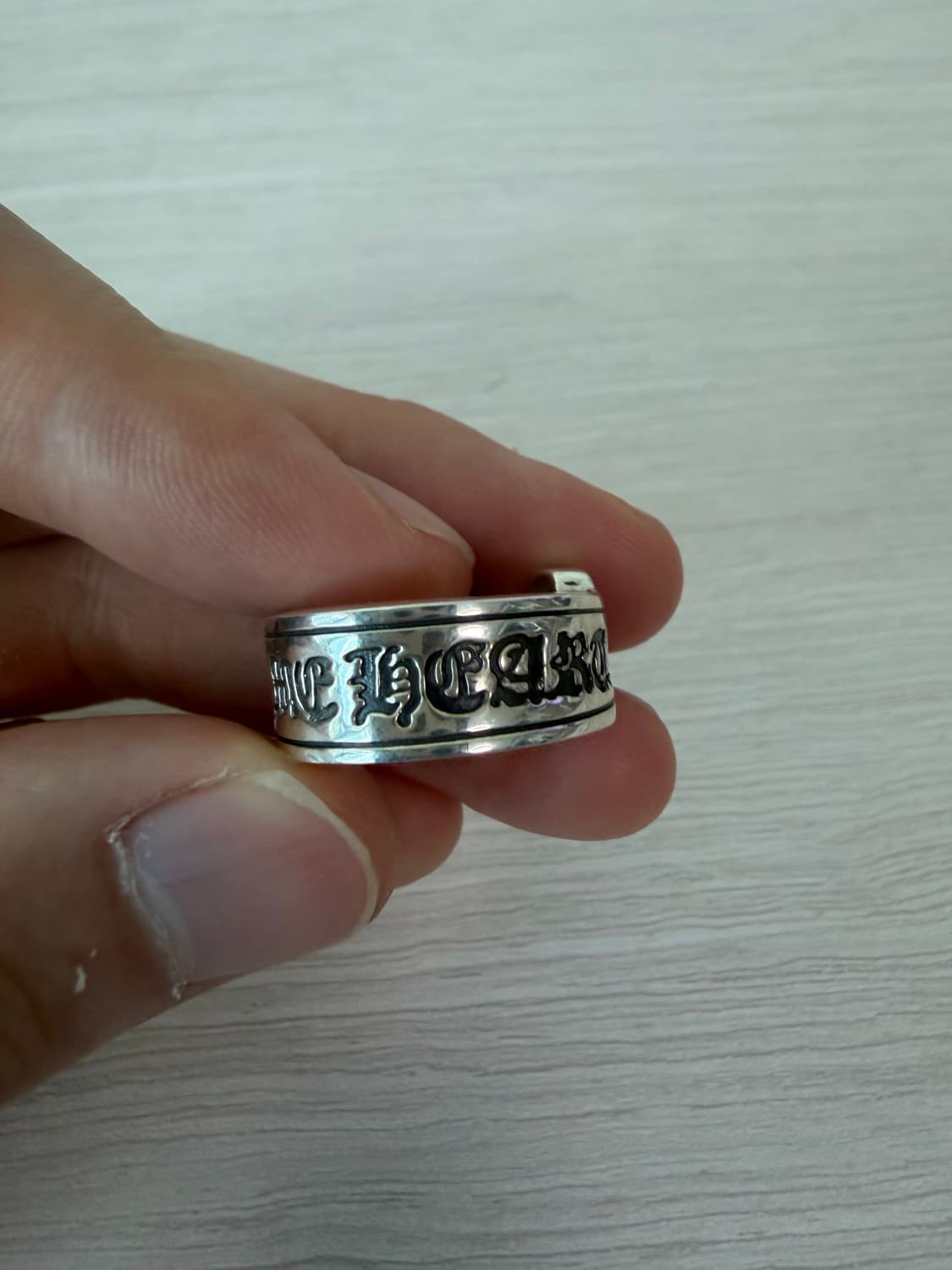 [us5.5] 크롬하츠 스크롤 라벨링 라지 상품이미지4