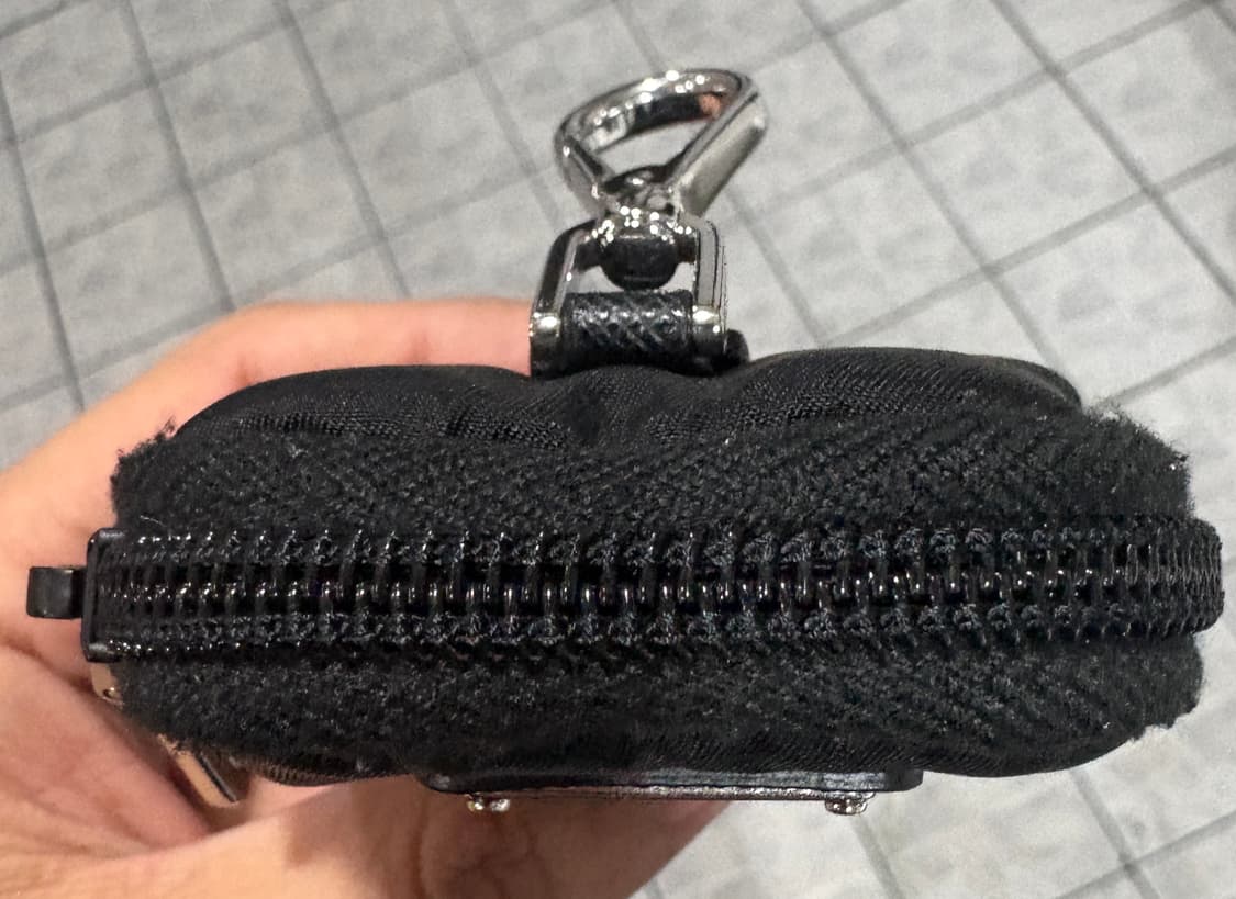 프라다 키링 미니파우치 신형 상품이미지5