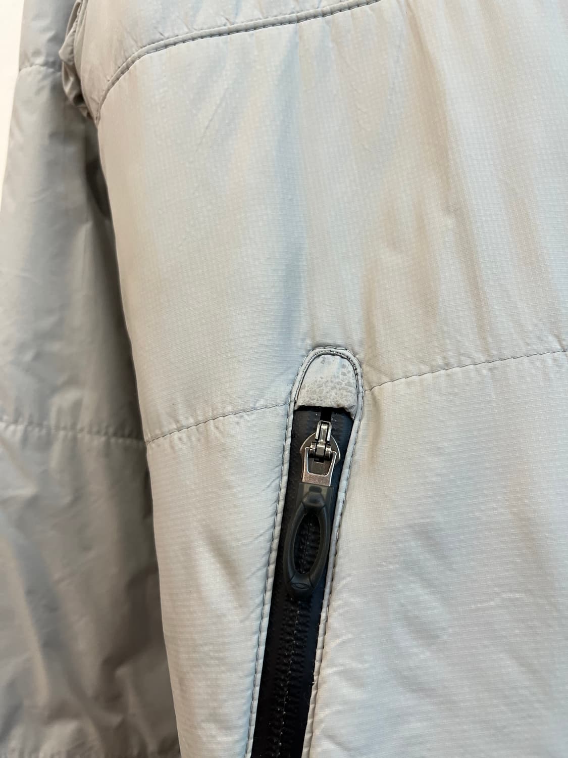 오클리 로고 패디드 자켓 상품이미지5