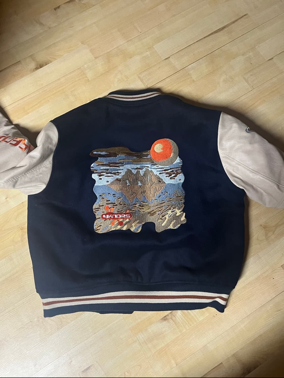 위캔더스 바시티 M 상품이미지2