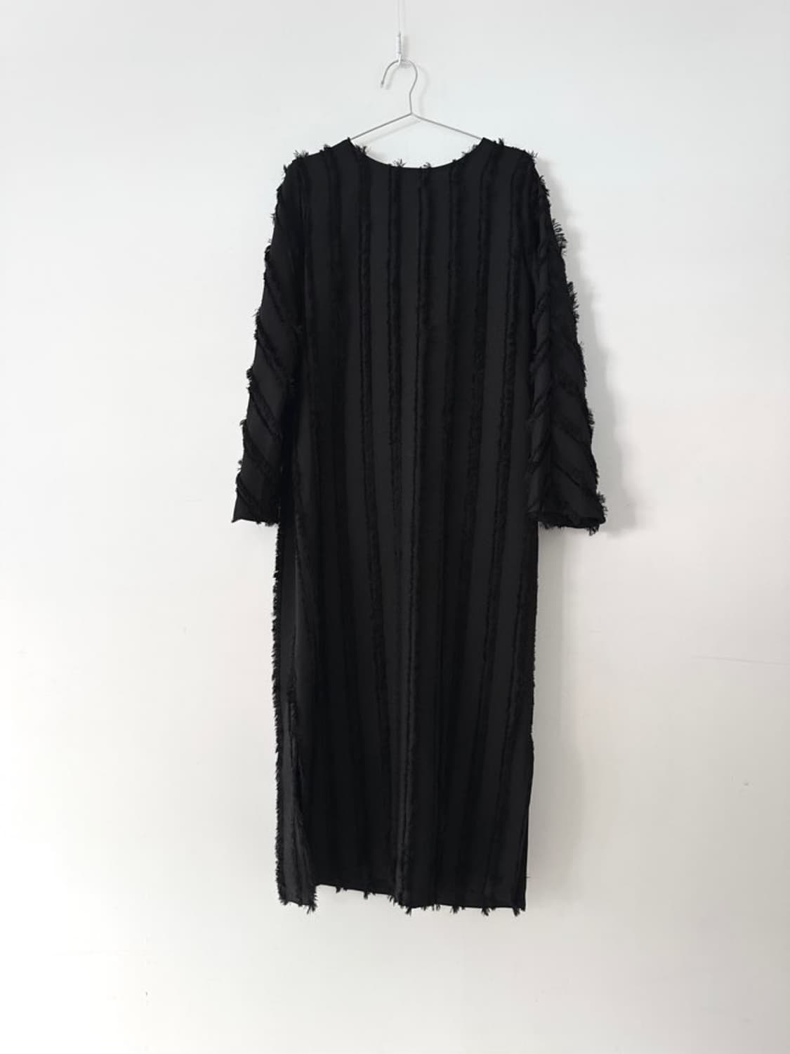 Tassel long wrap ops / black 상품이미지1