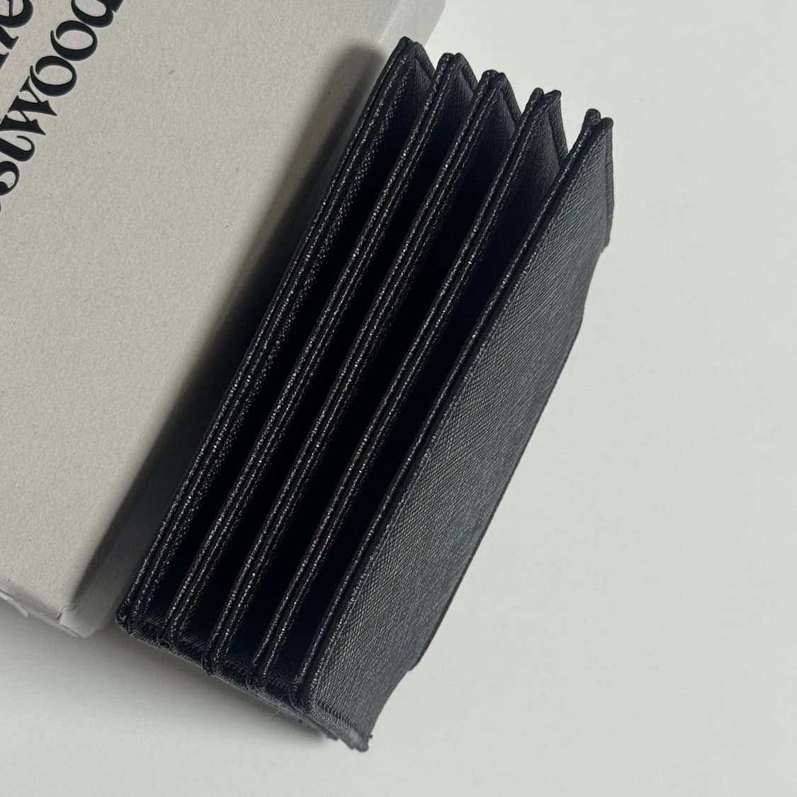 비비안웨스트우드 아코디언 카드지갑 상품이미지5