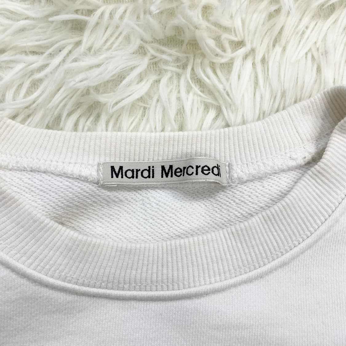 마르디메크르디 플라워 맨투맨 화이트 상품이미지4