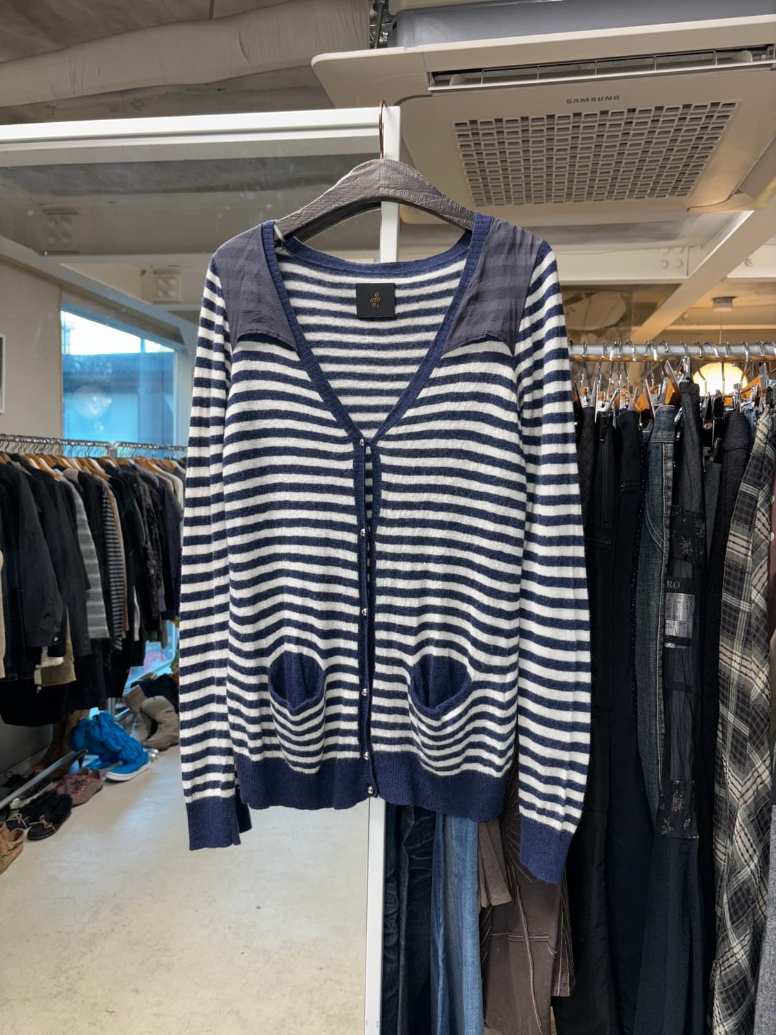 Ato 스트라이프 견장 가디건 상품이미지3