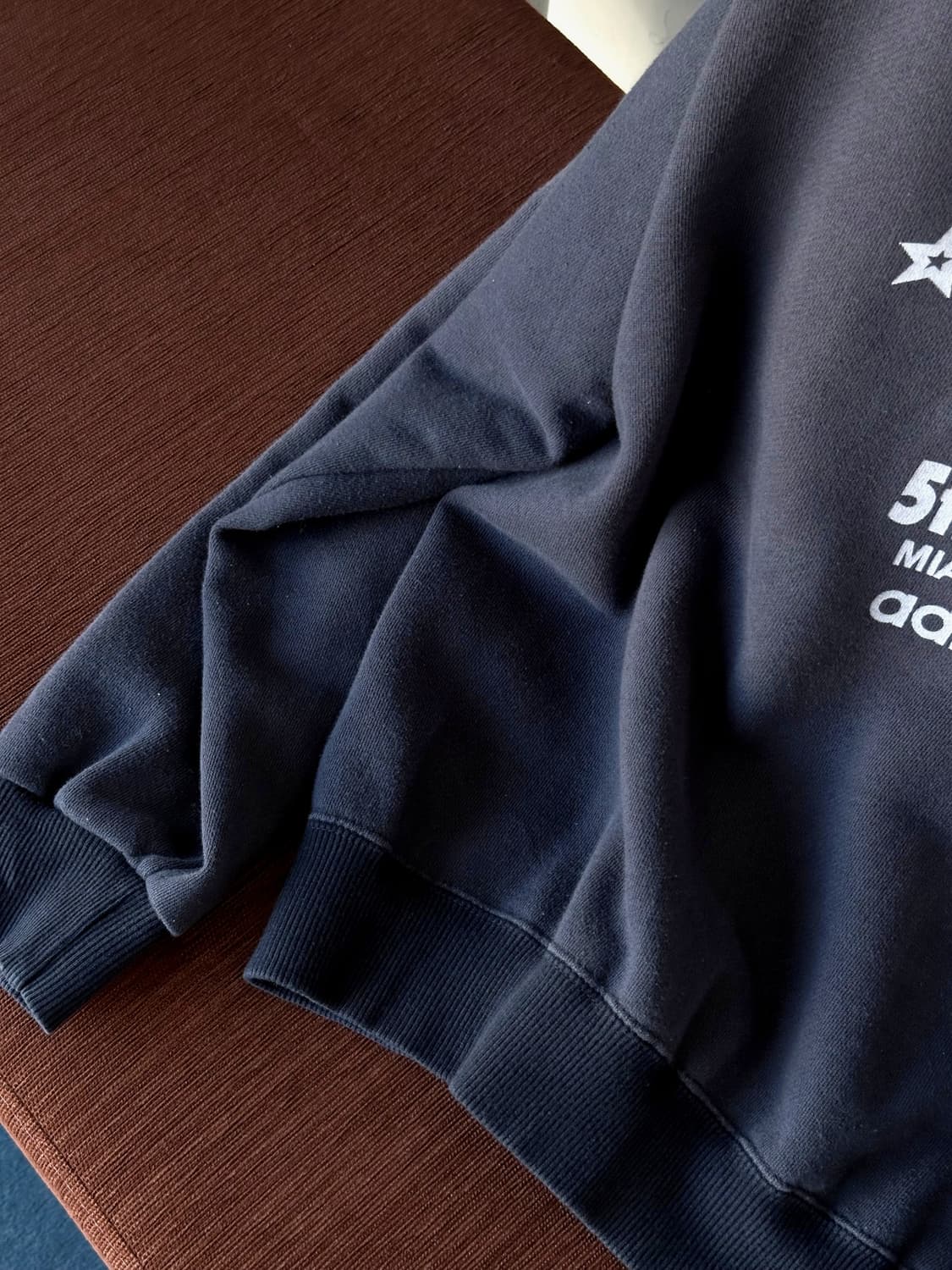 Design printing faded sweatshirt 상품이미지3