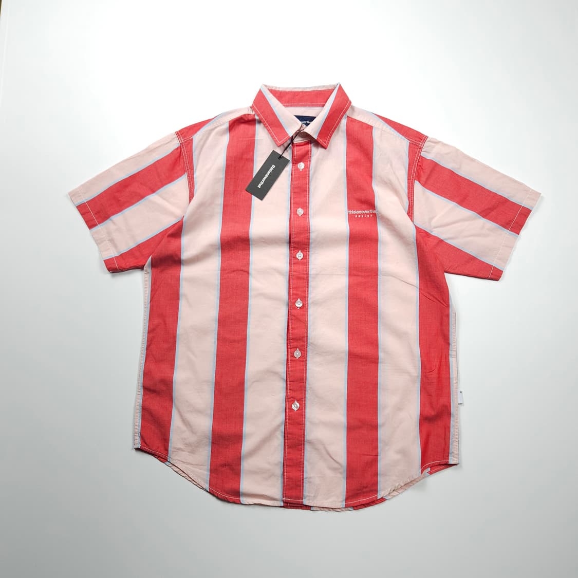 디스이즈네버댓 박시핏 스트라이프 반팔 셔츠 (L) 상품이미지1