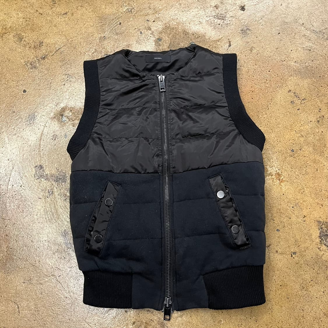 [정품] 디젤 블랙 패딩 조끼 베스트 b19 상품이미지2