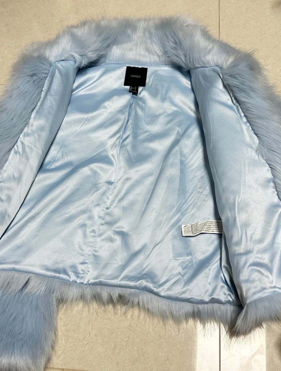 BABY BLUE ECO FUR 블루 에코 퍼자켓  상품이미지4