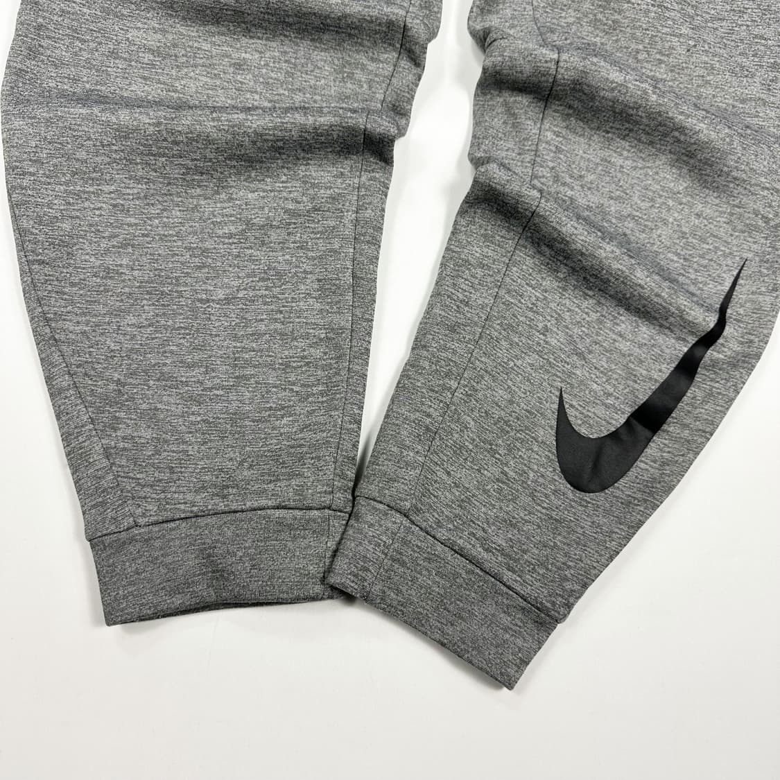 나이키 스우시 트레이닝 차콜 조거팬츠 (XL) 상품이미지4