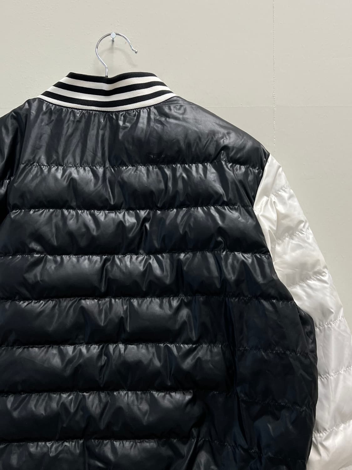 아디다스 빅트레포일 우먼스 바시티 패딩 자켓 상품이미지6