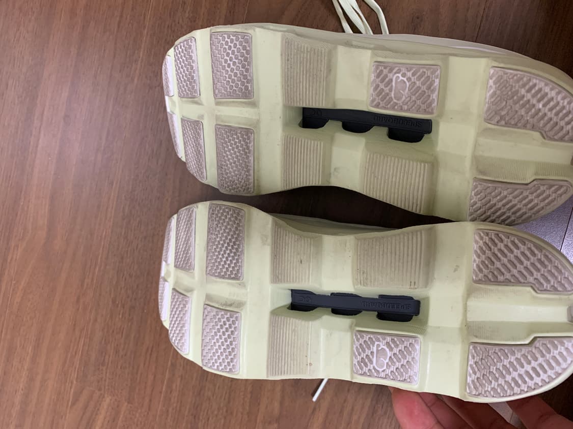 온러닝 클라우드 몬스터 보이드 상품이미지6