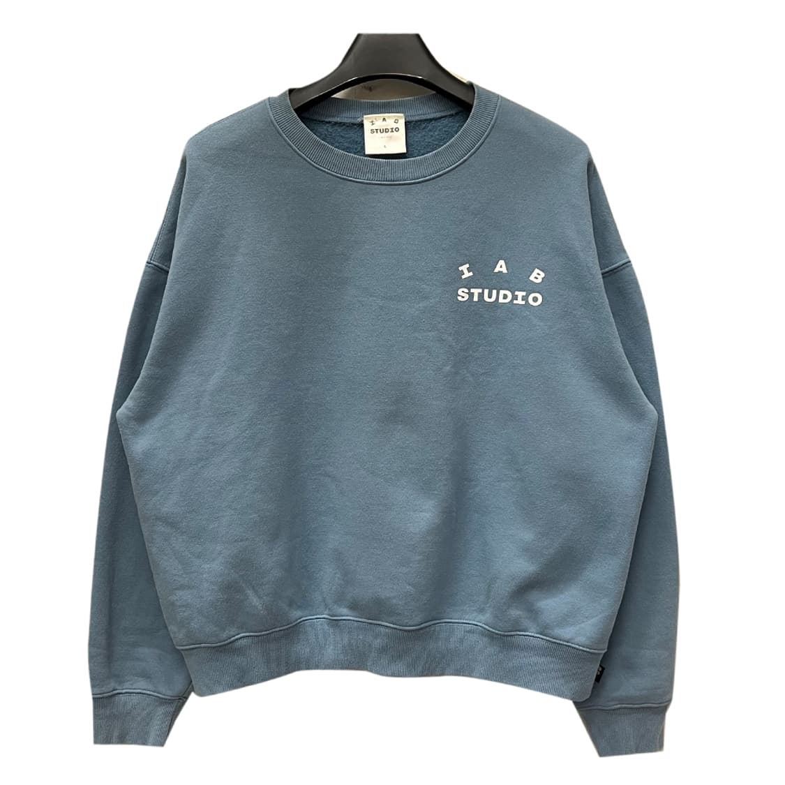 아이앱스튜디오 스카이블루 맨투맨 L 상품이미지2