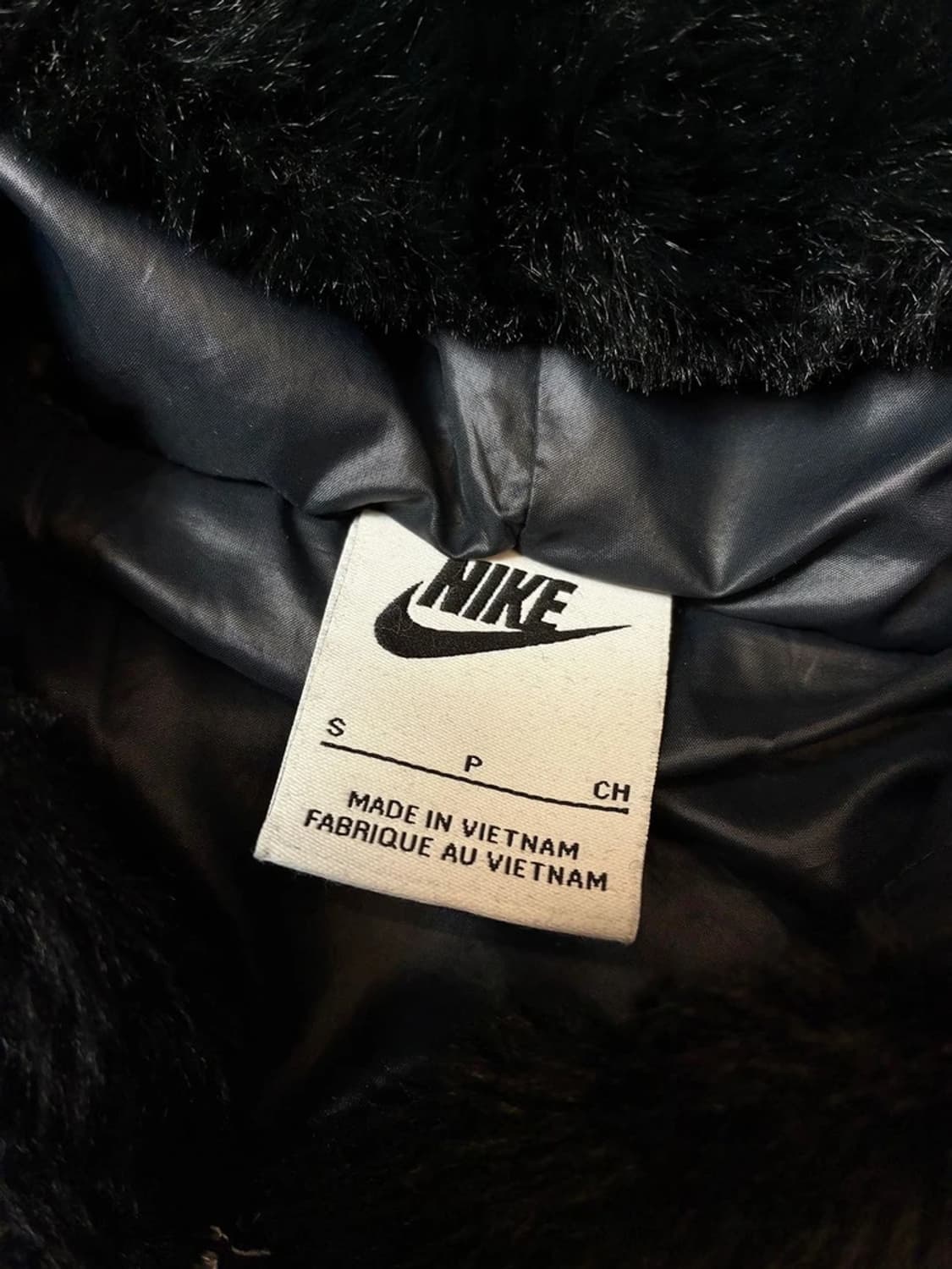 나이키 22FW 에센셜 페이크 퍼 빅로고 후디 집업 PN8658 상품이미지7