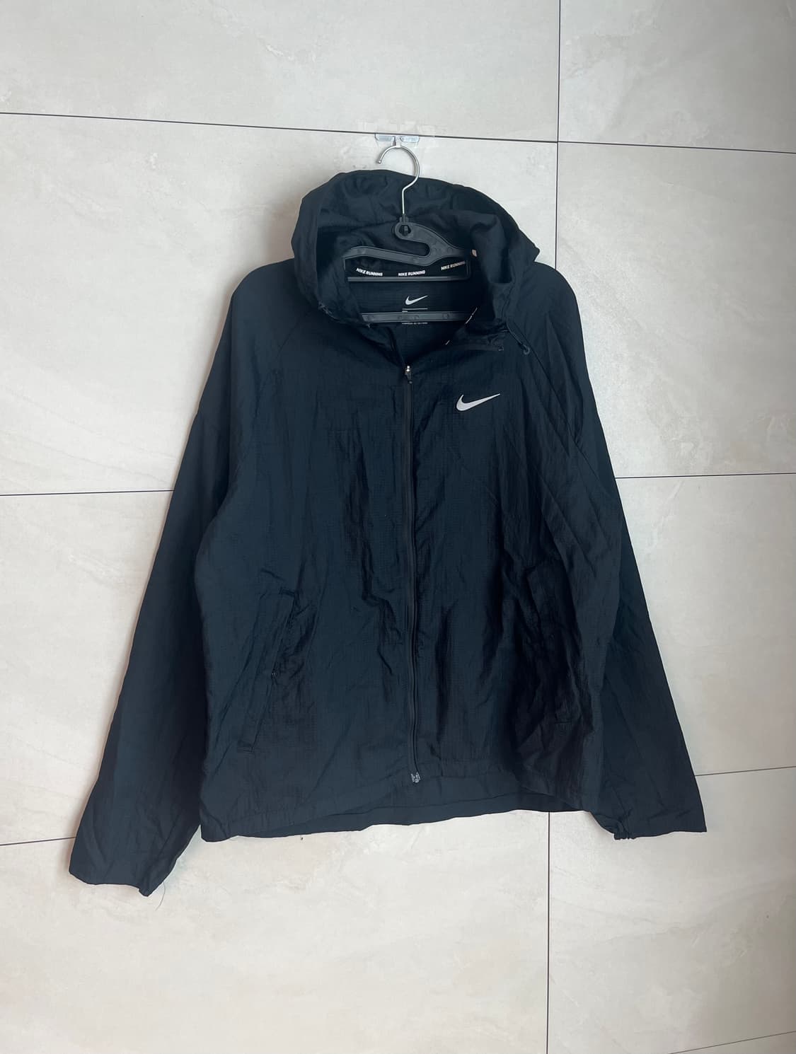 나이키 러닝 바람막이 블랙 (L/100)  상품이미지2