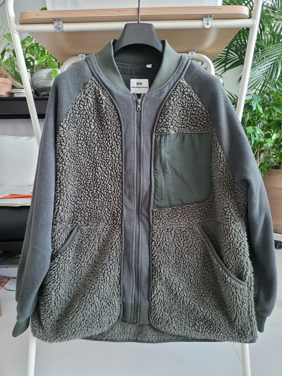 XL 유니클로 화이트마운티어링 후리스 자켓  상품이미지1