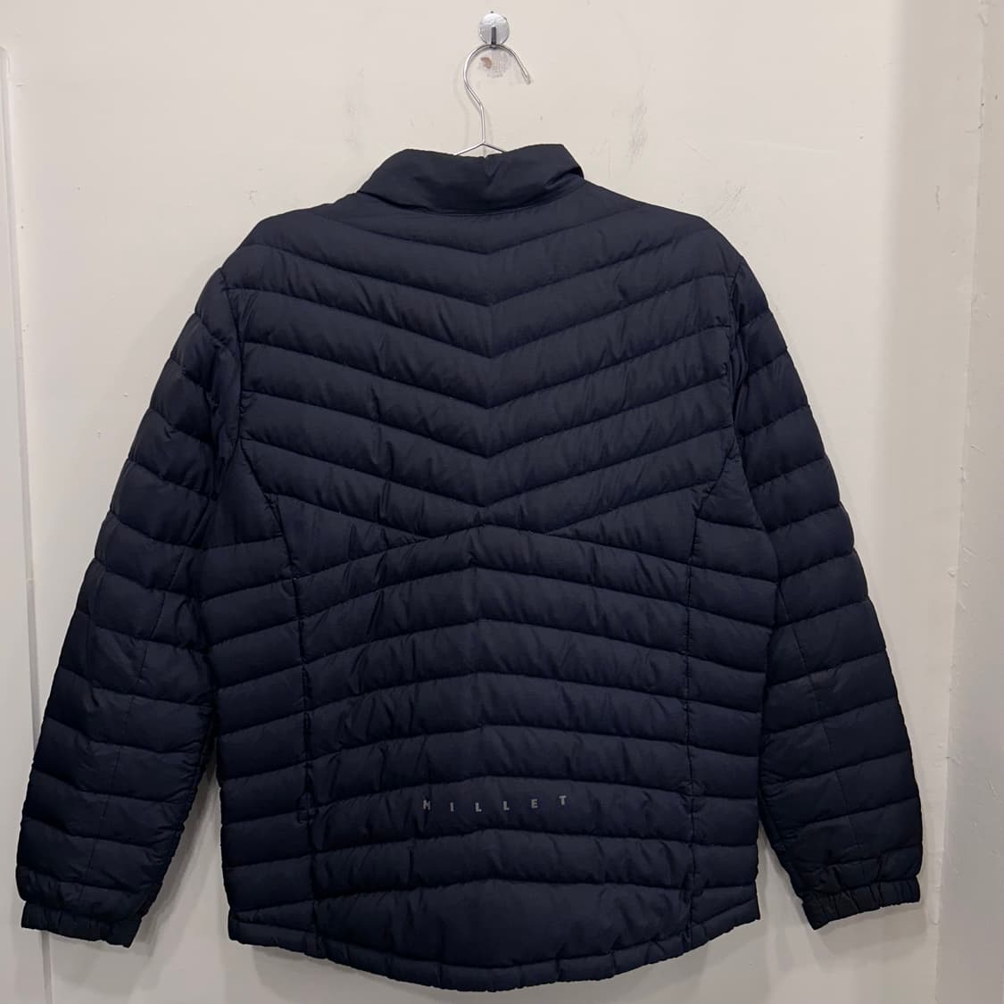 밀레 덕다운 사선퀼팅 경량 패딩자켓 상품이미지5