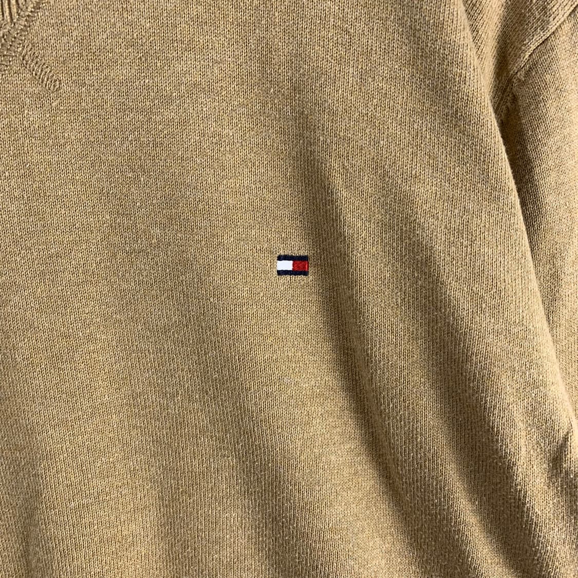 타미힐피거 자수로고 베이지 니트 상품이미지3