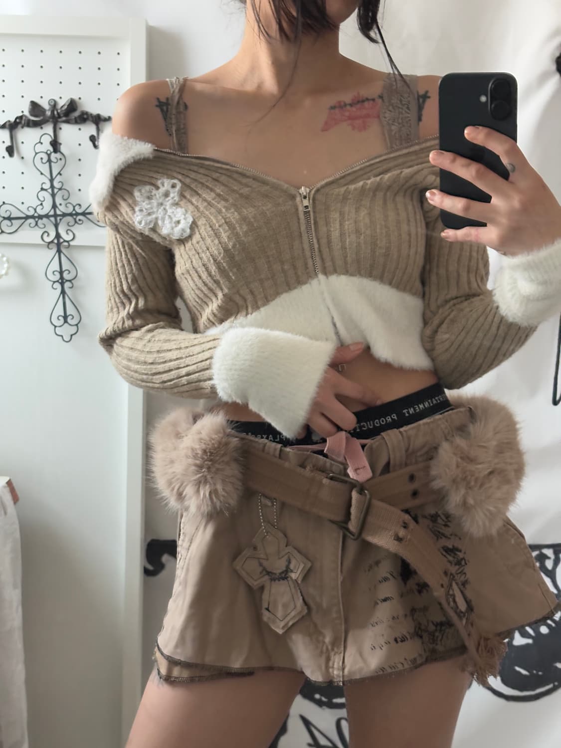 hurtremake Cross-Patch Cardigan Zip-Up 상품이미지6