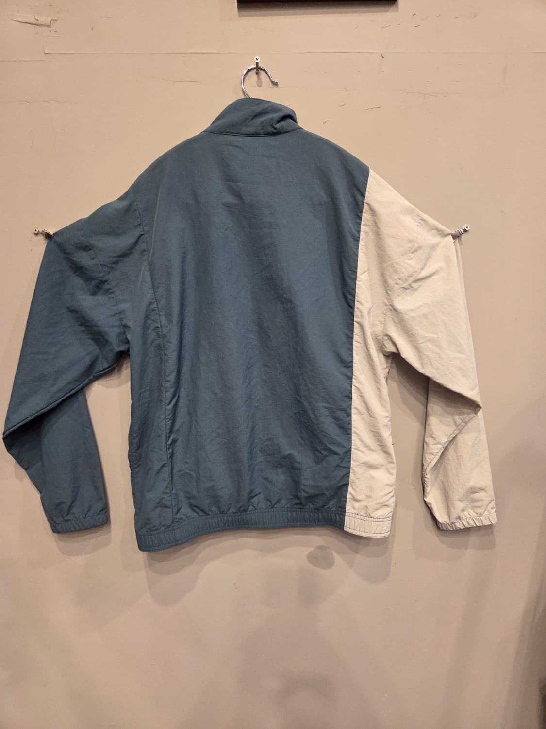 트레스패스 DLX 컬러블록 바람막이 상품이미지2