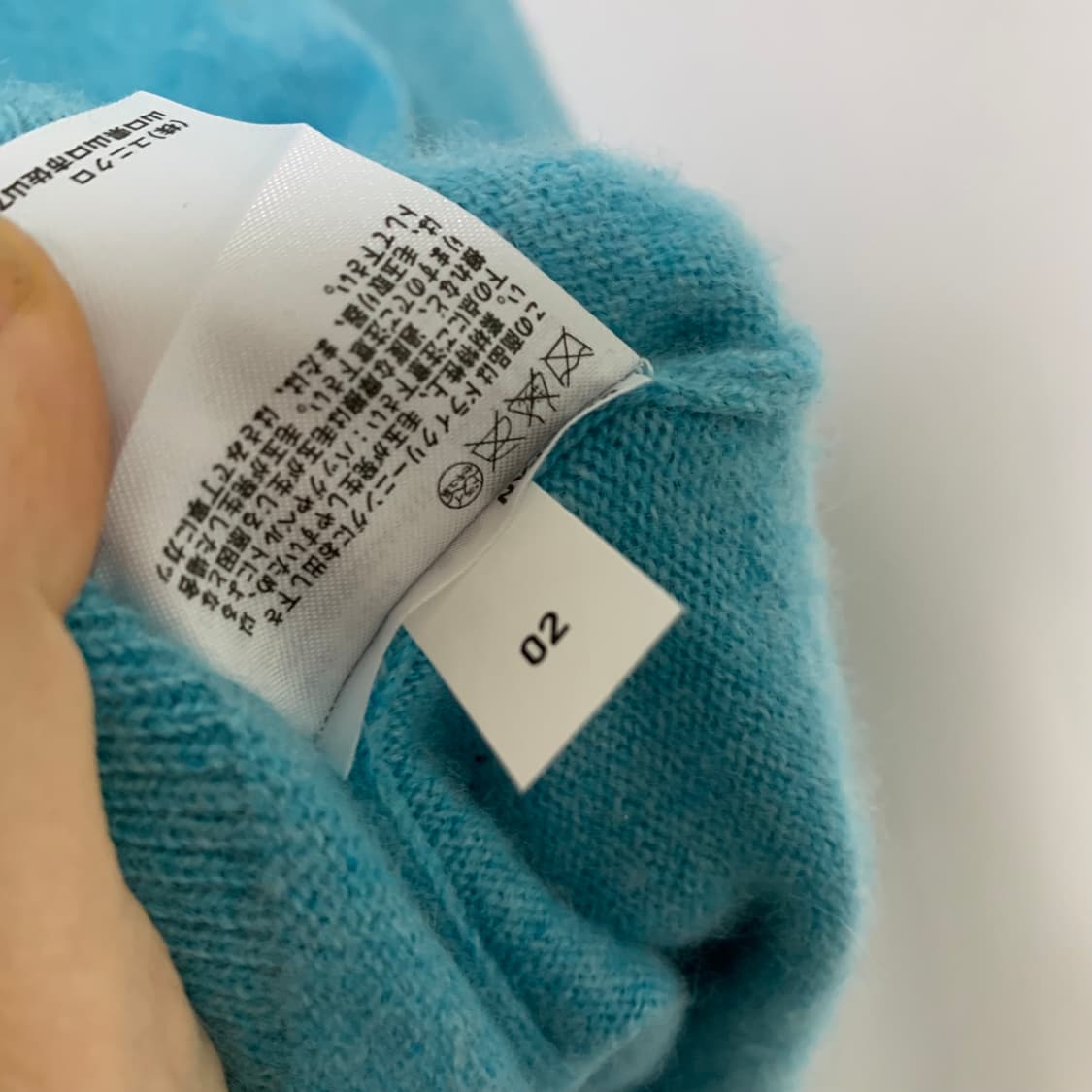 유니클로 캐시미어 100% 빈티지 니트 스카이블루 L 상품이미지4